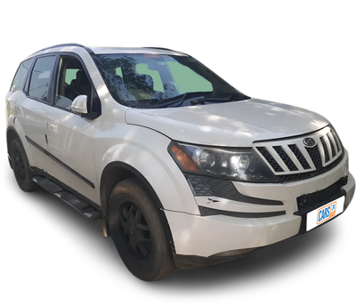 Mahindra XUV500-img
